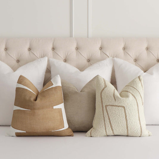 Graffito BOUCLÉ Ivory Pillow Cover